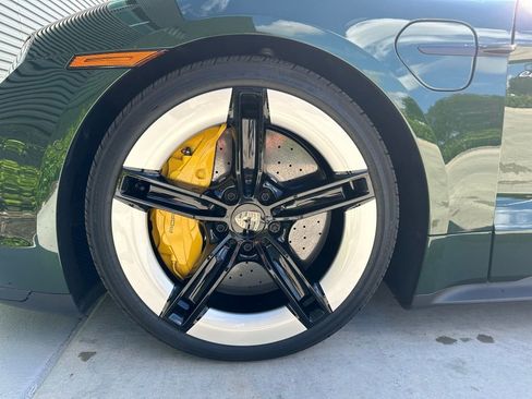 Used 2025 Porsche Taycan Turbo S image 38