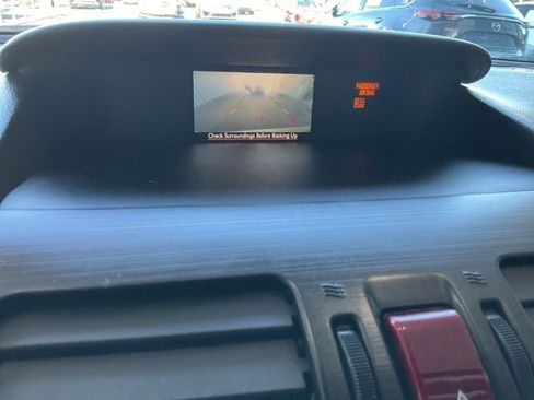 Used 2014 Subaru Forester 2.5i Premium w/ All-Weather Package image 17