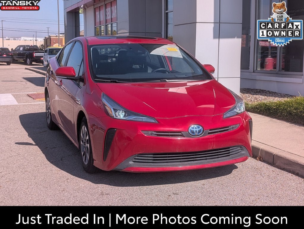 Certified 2021 Toyota Prius Limited w/ Premium Convenience Package FWD image 1