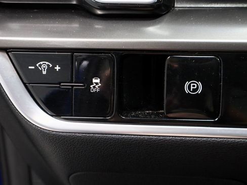 Used 2024 Kia Sportage EX FWD image 28