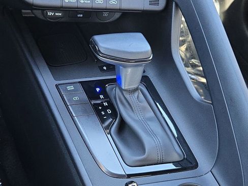 Used 2025 Hyundai Elantra Sport image 20