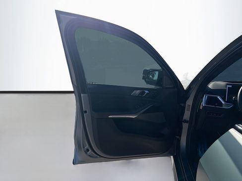 New 2026 BMW X7 M60i image 25