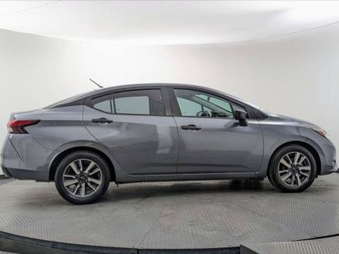 Used 2024 Nissan Versa S w/ S Plus Package FWD image 9