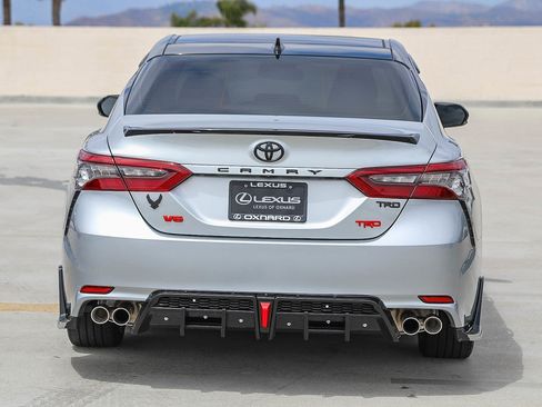 Used 2024 Toyota Camry XSE FWD image 6