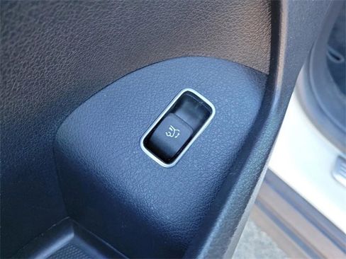 Used 2024 Mercedes-Benz GLE 350 4MATIC image 14