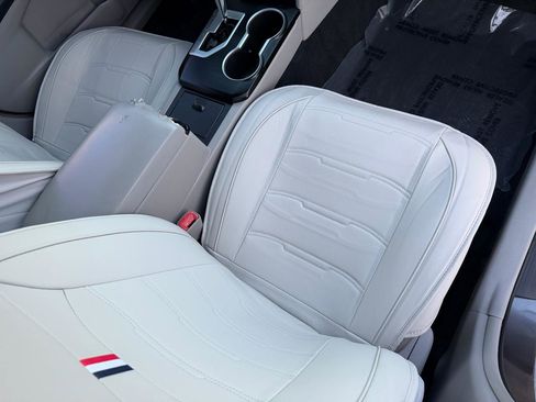 Used 2012 Toyota Camry LE image 49