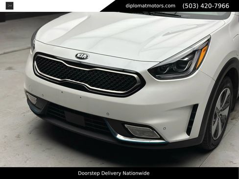 Used 2018 Kia Niro EX Premium image 13