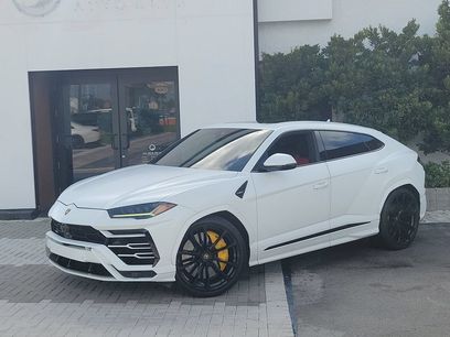 Used 2022 Lamborghini Urus