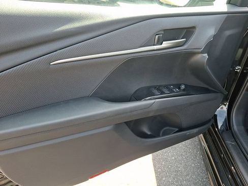 Used 2026 Toyota Camry SE FWD image 14