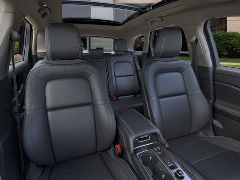 New 2024 Lincoln Corsair Grand Touring image 10