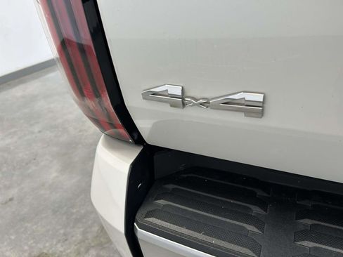 Used 2023 Toyota Tundra Capstone AWD/4WD image 14