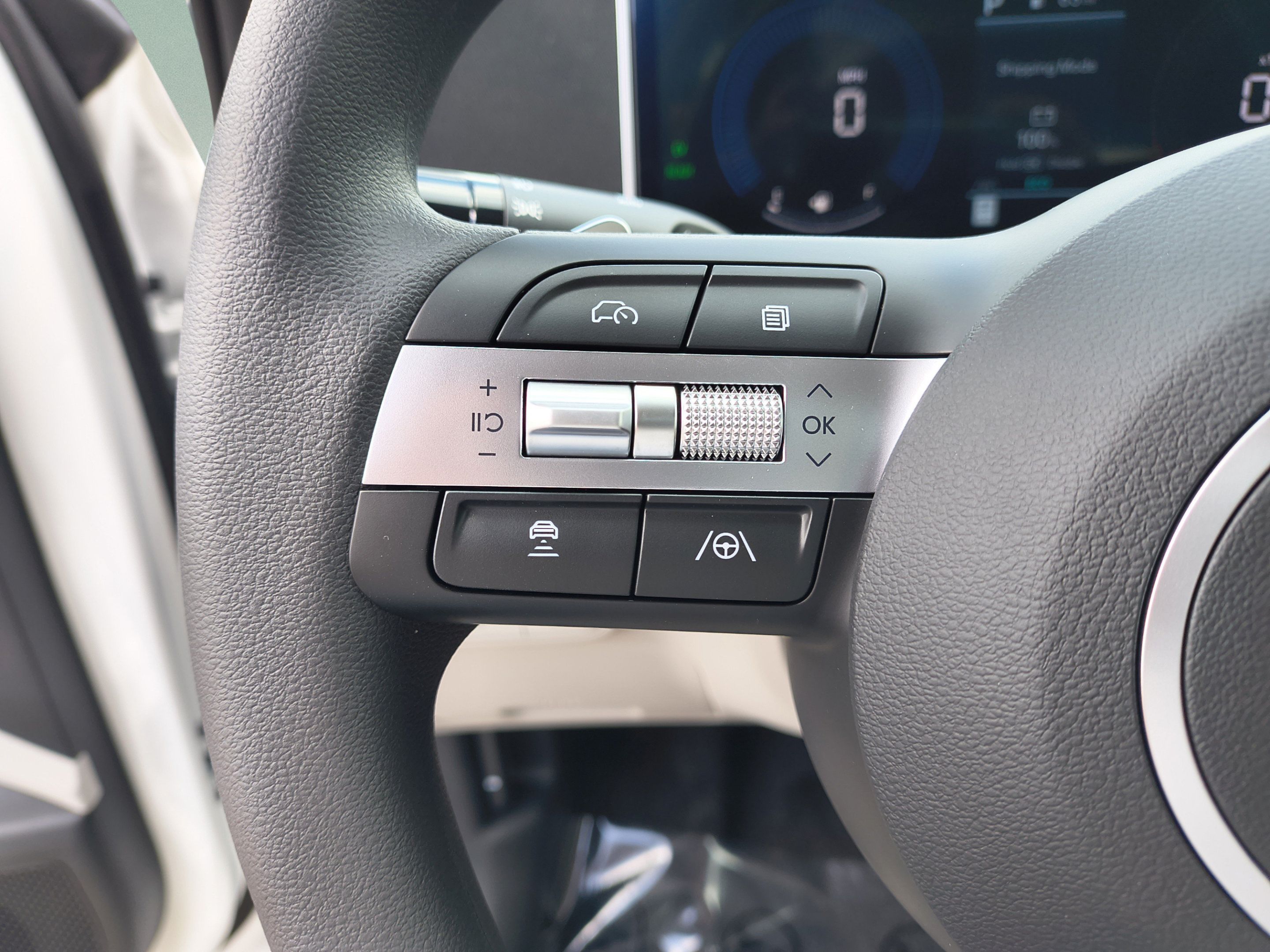 New 2026 Hyundai Tucson Blue SE FWD image 27