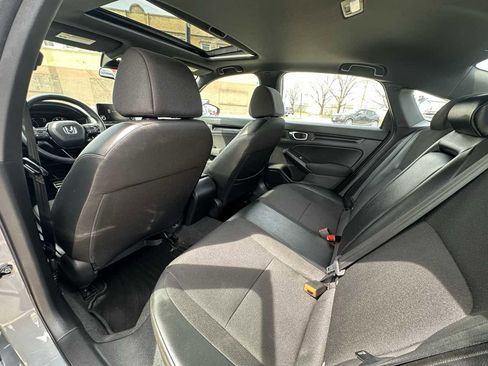 Used 2025 Honda Civic Sport image 38