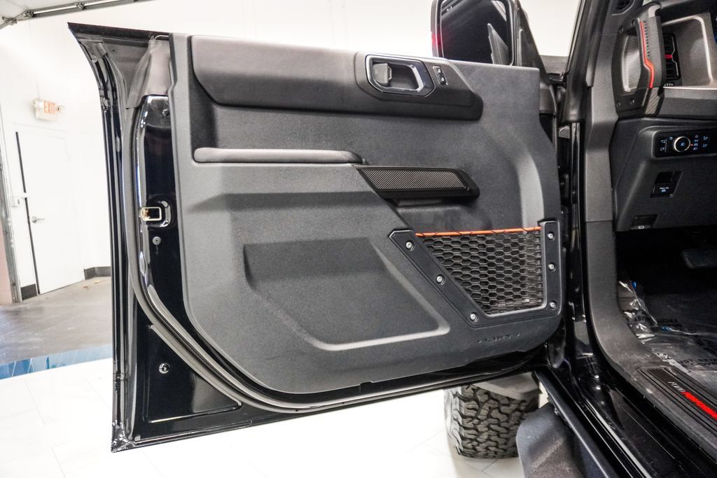 Used 2023 Ford Bronco Raptor AWD/4WD image 17