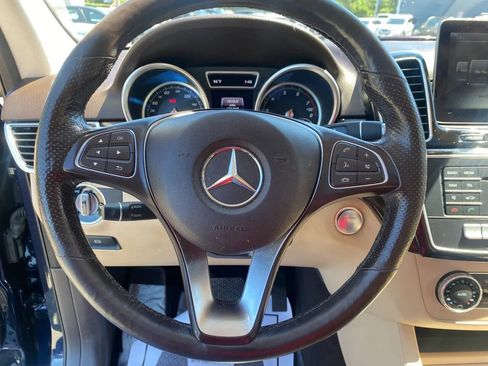 Used 2017 Mercedes-Benz GLE 350 4MATIC image 11