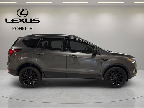 Used 2019 Ford Escape SE AWD/4WD image 5