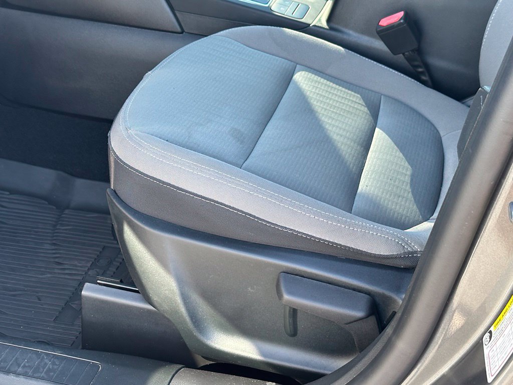 Used 2022 Ford Escape S AWD/4WD image 22