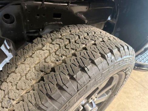 Used 2025 RAM 2500 Big Horn AWD/4WD image 22