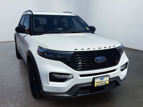 Used 2020 Ford Explorer ST w/ ST Street Pack AWD/4WD image 7