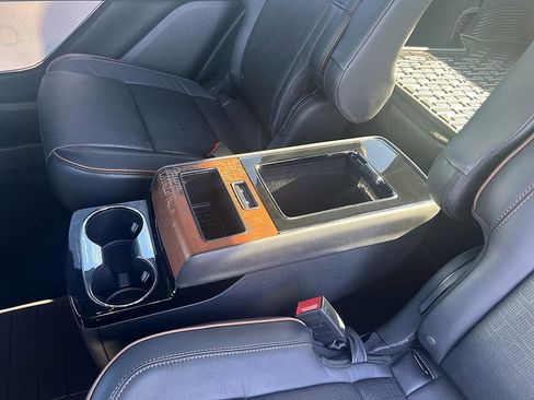 Used 2025 Lincoln Aviator Black Label image 19