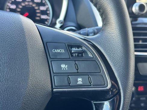 Used 2025 Mitsubishi Eclipse Cross SE image 19