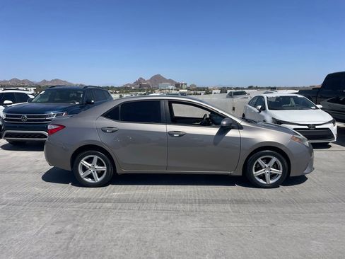Used 2016 Toyota Corolla LE w/ Protection Package FWD image 3