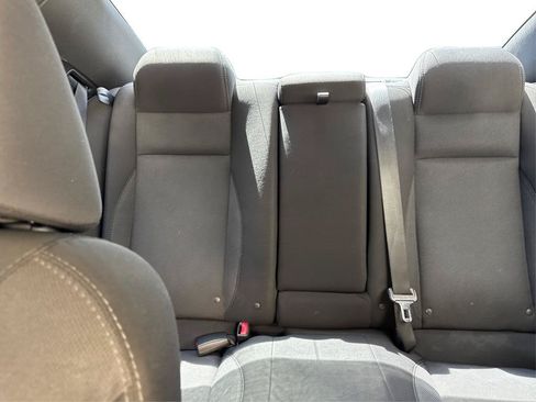 Used 2015 Dodge Charger SE w/ Sport Appearance Group RWD image 15
