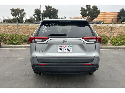 Certified 2023 Toyota RAV4 XLE FWD image 4