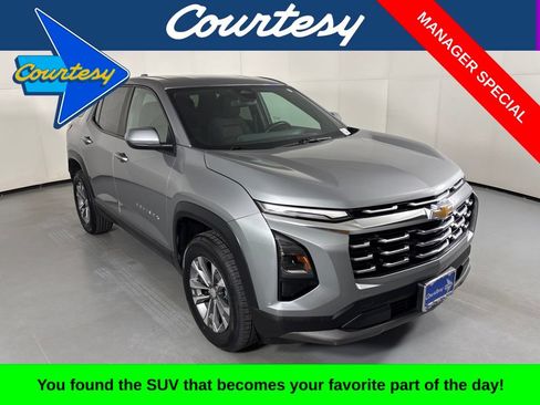 Used 2025 Chevrolet Equinox LT AWD/4WD image 1