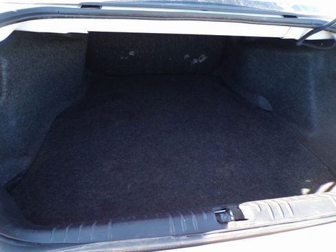 Used 2011 Chevrolet Impala LT image 7