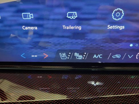 New 2026 Chevrolet Traverse RS w/ LPO, Floor Liner Package image 14