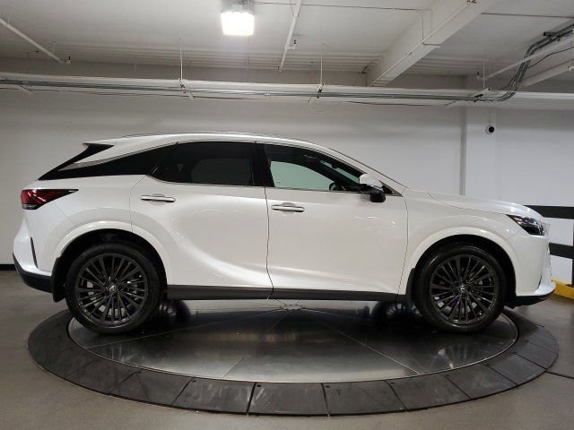 Used 2024 Lexus RX 350 Premium w/ Accessory Package (Z1) AWD/4WD image 10