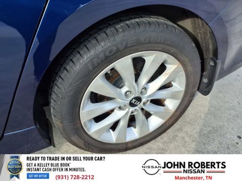 Used 2016 Kia Optima EX w/ Premium Package image 25