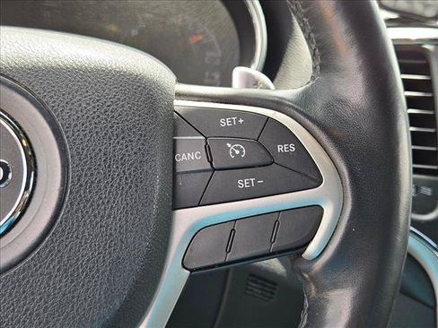 Used 2015 Jeep Grand Cherokee Altitude AWD/4WD image 14