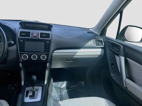 Used 2016 Subaru Forester 2.5i Premium w/ All-Weather Package AWD/4WD image 24