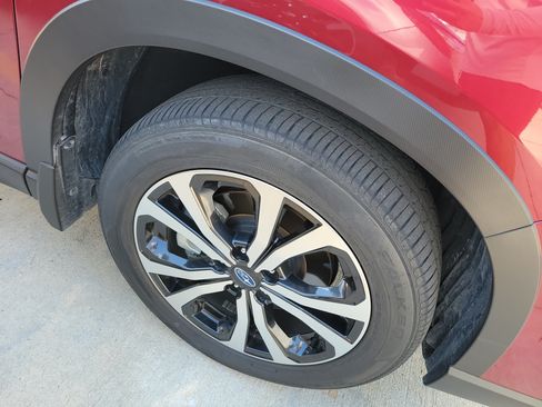 Used 2020 Subaru Forester Limited w/ Popular Package #3 AWD/4WD image 8
