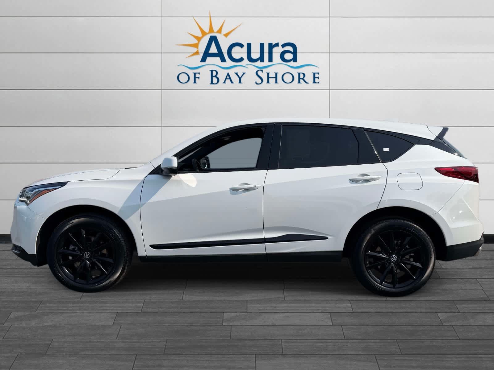 Certified 2025 Acura RDX SH-AWD image 4