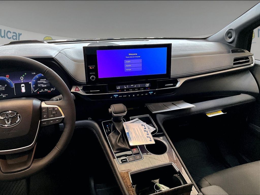 New 2026 Toyota Sienna Platinum AWD/4WD image 13