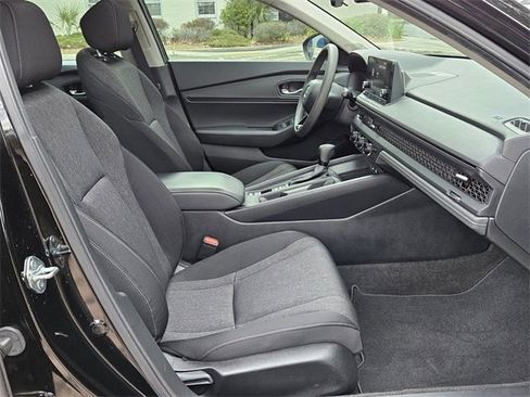 Certified 2024 Honda Accord EX image 14