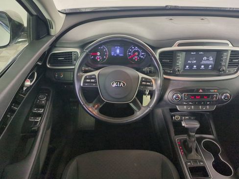 Used 2020 Kia Sorento LX w/ LX I4 Convenience Package FWD image 19