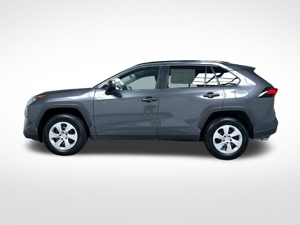 Used 2020 Toyota RAV4 LE w/ All Weather Liner Package AWD/4WD image 11
