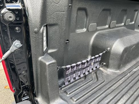 Used 2025 Chevrolet Silverado 1500 RST image 36