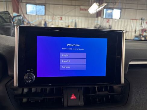 Certified 2025 Toyota RAV4 XLE AWD/4WD image 22