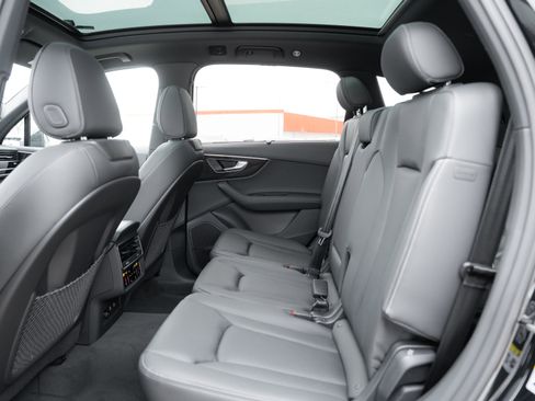 New 2026 Audi Q7 3.0T Premium Plus AWD/4WD image 26