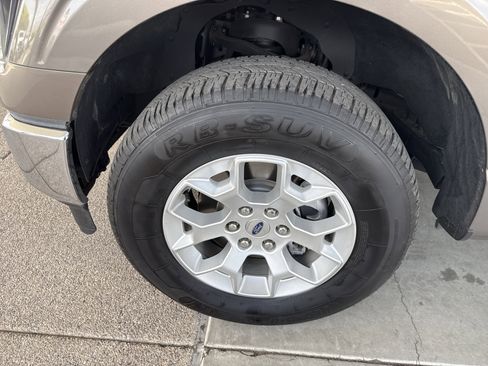 Used 2023 Ford F150 XLT AWD/4WD image 8