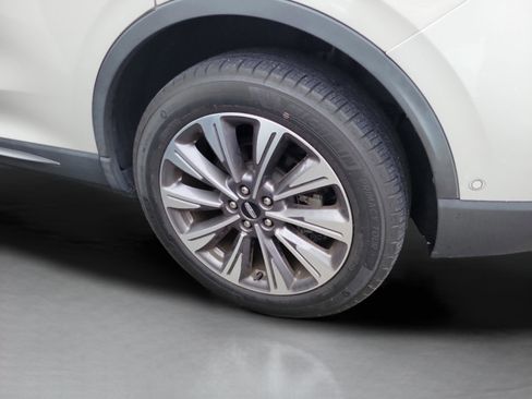 Used 2022 Lincoln Corsair Reserve w/ Equipment Group 201A FWD image 24