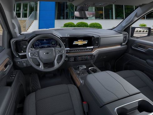 New 2026 Chevrolet Silverado 1500 RST w/ Z71 Off-Road Package AWD/4WD image 15