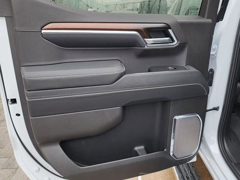 New 2026 GMC Sierra 1500 Denali w/ Denali Reserve Package image 42