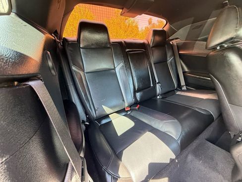 Used 2019 Dodge Challenger SXT w/ Plus Package image 12