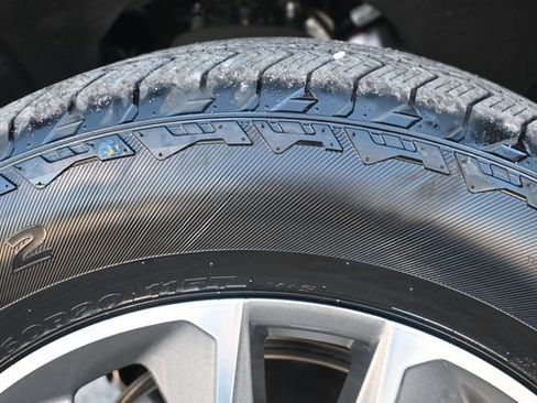 Used 2022 Chevrolet Silverado 1500 RST image 27